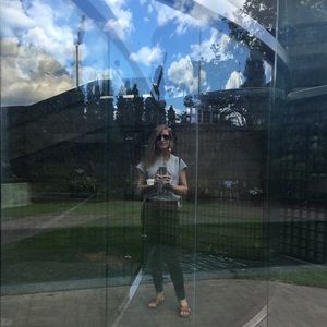 Meet your Posher, Melanie